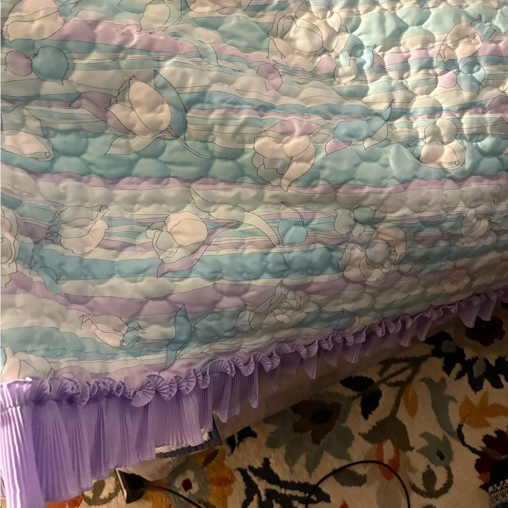 Pristine Vintage Purple & Blue Twin Bed Spread